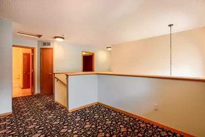 1043 Lovell Lane S, Roseville, MN 55113 - Photo 14