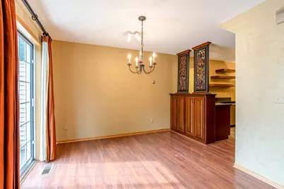 1043 Lovell Lane S, Roseville, MN 55113 - Photo 6