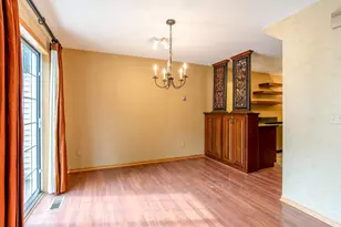 1043 Lovell Ln S, Roseville, MN 55113 - Photo 6