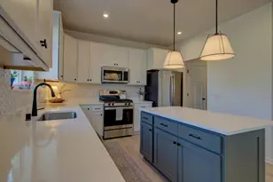 1041 Oakwood Rd, Newport, MN 55055 - Photo 14
