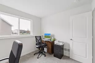 1086 Foede Cir, Montrose, MN 55363 - Photo 24