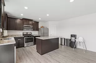 1086 Foede Cir, Montrose, MN 55363 - Photo 10