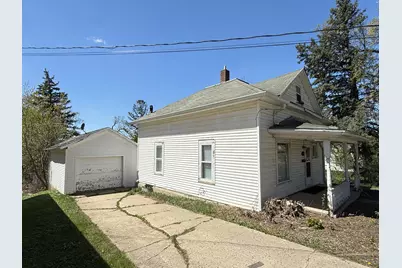 374 6th Avenue SE, Valley City, ND 58072 - Photo 4