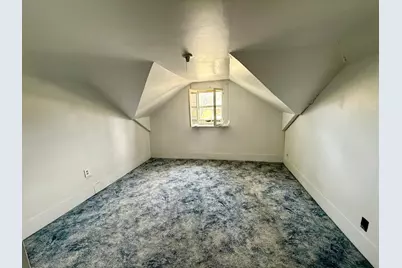 374 6th Avenue SE, Valley City, ND 58072 - Photo 18