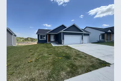 168 Stonelake Drive SE, Rochester, MN 55904 - Photo 2