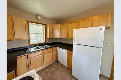 622 Valley Avenue SE, Valley City, ND 58072 - Photo 10