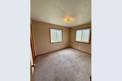 622 Valley Avenue SE, Valley City, ND 58072 - Photo 14