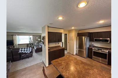 1305 14th Avenue N, Wahpeton,  58075 - Photo 8