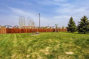 992 33rd St S, Moorhead, MN 56560 - Photo 6
