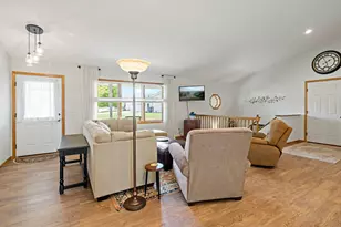 605 Turner Dr, Henderson, MN 56044 - Photo 6