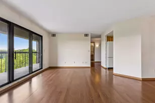 2885 Knox Ave S, Minneapolis, MN 55408 - Photo 4