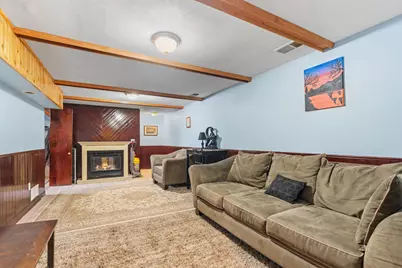 811 Page Street SW, Isanti, MN 55040 - Photo 30