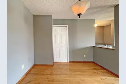 4463 Cinnamon Ridge Circle, Eagan, MN 55122 - Photo 6