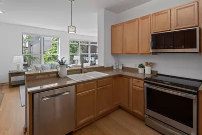 221 1st Avenue NE #15, Minneapolis, MN 55413 - Photo 12
