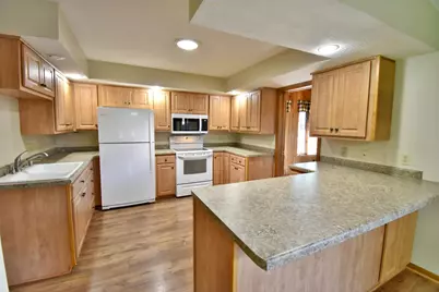 1252 Rolling Oaks Lane NW, Hutchinson, MN 55350 - Photo 8