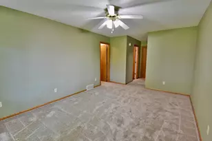 1252 Rolling Oaks Ln NW, Hutchinson, MN 55350 - Photo 26