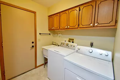 1252 Rolling Oaks Lane NW, Hutchinson, MN 55350 - Photo 18