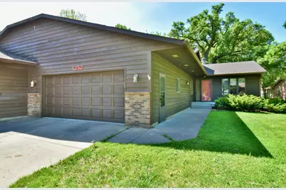1252 Rolling Oaks Lane NW, Hutchinson, MN 55350 - Photo 42