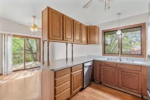 1154 Bromo Ave, Saint Cloud, MN 56303 - Photo 12