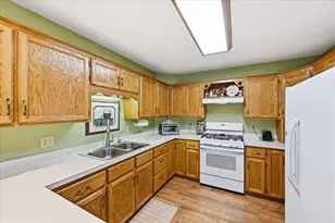 660 Riverview Dr, Monticello, MN 55362 - Photo 10