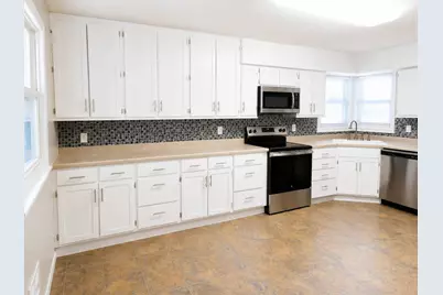 1820 Oak Street, Hastings, MN 55033 - Photo 4