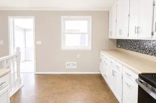 1820 Oak St, Hastings, MN 55033 - Photo 6