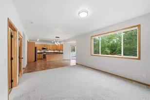 1693 Windsor Dr S, Shakopee, MN 55379 - Photo 18