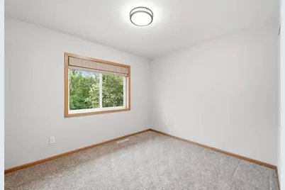 1693 Windsor Drive S, Shakopee, MN 55379 - Photo 28
