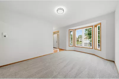 1693 Windsor Drive S, Shakopee, MN 55379 - Photo 10
