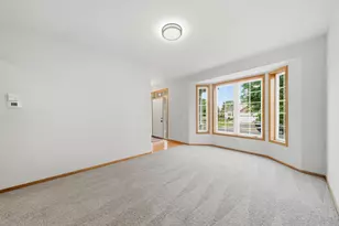 1693 Windsor Dr S, Shakopee, MN 55379 - Photo 10