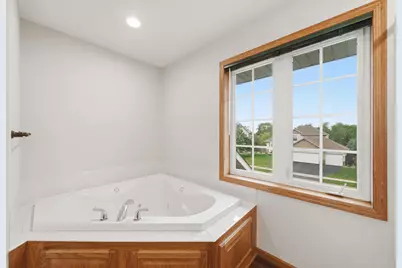 1693 Windsor Drive S, Shakopee, MN 55379 - Photo 36