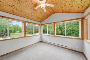 1693 Windsor Dr S, Shakopee, MN 55379 - Photo 22