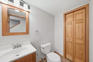 1693 Windsor Dr S, Shakopee, MN 55379 - Photo 42