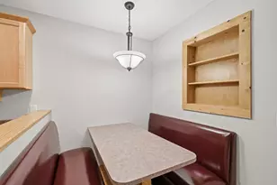 1693 Windsor Dr S, Shakopee, MN 55379 - Photo 38