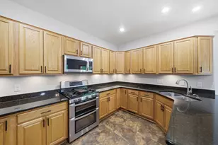 1693 Windsor Dr S, Shakopee, MN 55379 - Photo 6