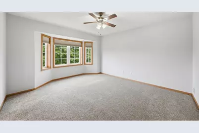 1693 Windsor Drive S, Shakopee, MN 55379 - Photo 36