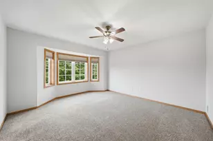 1693 Windsor Dr S, Shakopee, MN 55379 - Photo 36