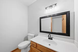 1693 Windsor Dr S, Shakopee, MN 55379 - Photo 22