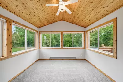 1693 Windsor Drive S, Shakopee, MN 55379 - Photo 26
