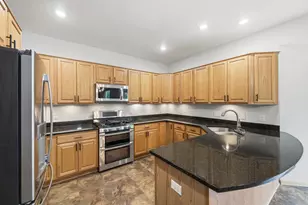 1693 Windsor Dr S, Shakopee, MN 55379 - Photo 2