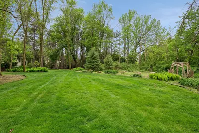 9001 Springwood Drive, Woodbury, MN 55125 - Photo 46