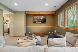9001 Springwood Dr, Woodbury, MN 55125 - Photo 32