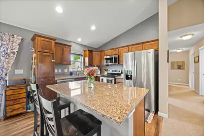 1335 Waters Way, Watertown, MN 55388 - Photo 2
