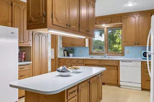 3845 Crystal Lake Blvd, Robbinsdale, MN 55422 - Photo 12