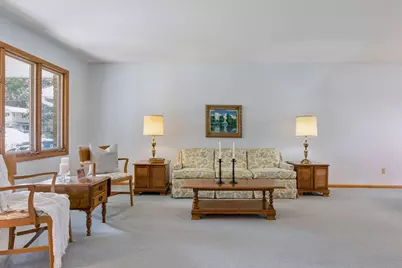 3845 Crystal Lake Boulevard, Robbinsdale, MN 55422 - Photo 6