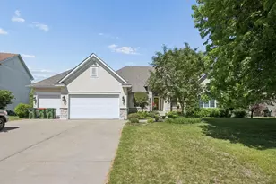 6243 Hollow Ln, Lino Lakes, MN 55014 - Photo 30