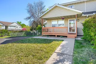 607 Pleasant Dr, Hastings, MN 55033 - Photo 2