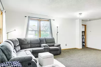 607 Pleasant Drive, Hastings, MN 55033 - Photo 6