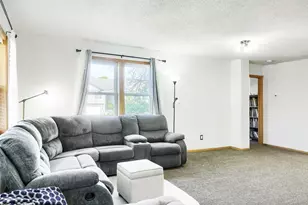 607 Pleasant Dr, Hastings, MN 55033 - Photo 6