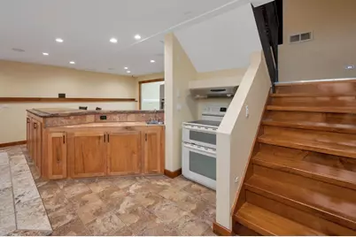 5134 340th Avenue, Blue Earth, MN 56013 - Photo 10